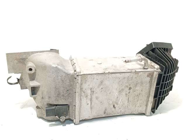 Radiador de intercooler para Ford Kuga DFK