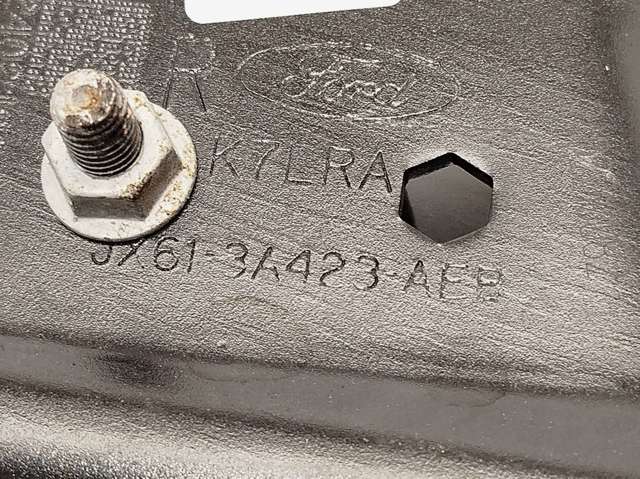 Braço oscilante inferior direito de suspensão dianteira JX613A423AEB FORD