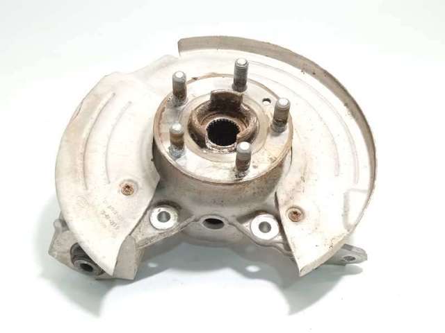 Cubo dianteiro LR138237 LAND ROVER