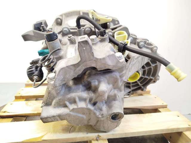 Caixa de Mudança montada (caixa mecânica de velocidades) ND4001 RENAULT