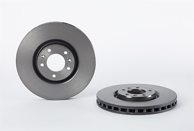 Disco do freio dianteiro 09768011 BREMBO