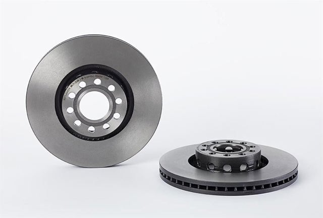 Disco do freio dianteiro 09772811 BREMBO