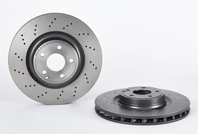 Disco do freio dianteiro 09B74451 BREMBO