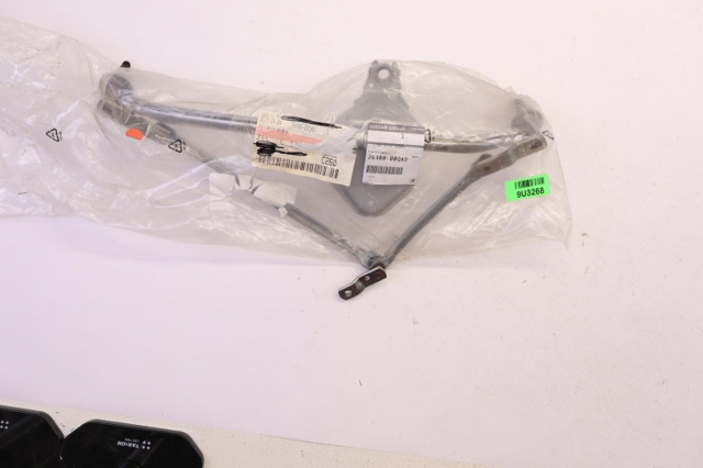 Trapézio de limpador pára-brisas para Nissan Primastar X83