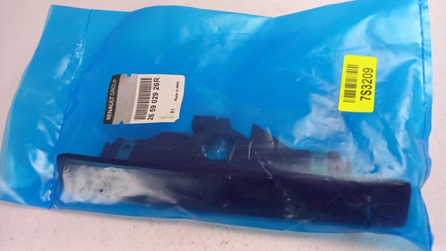 265902926R Renault (RVI)