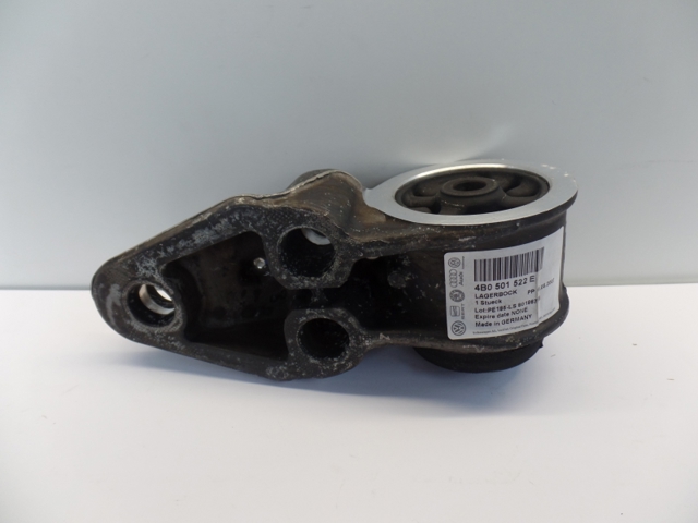 4B0501522E VAG