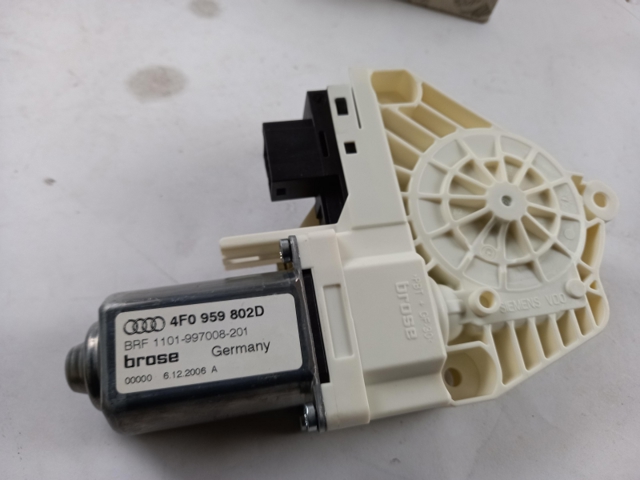 4F0959802D VAG