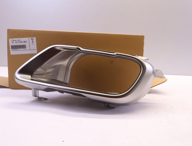 51125A5C8E3 BMW