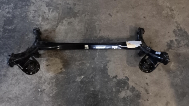 Viga de suspensão traseira (plataforma veicular) KIA Rio III UB ao melhor preço
