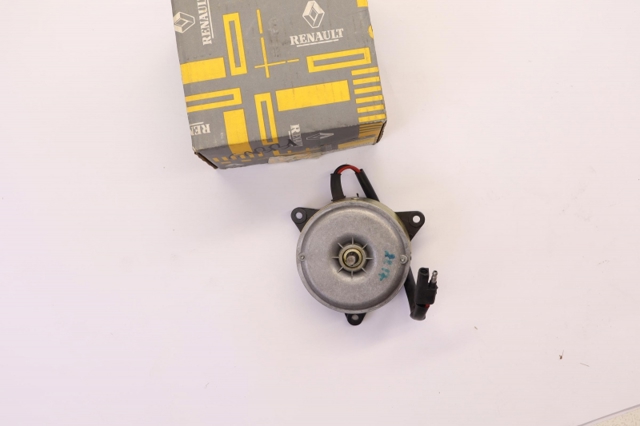 7701029940 Renault (RVI)