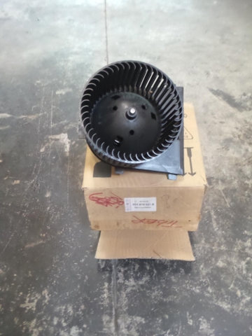 8D1819021B VAG