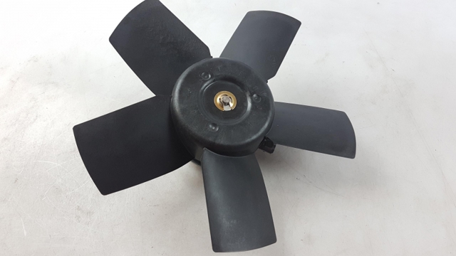Ventilador elétrico de esfriamento montado (motor + roda de aletas) Opel Corsa  S93 ao melhor preço