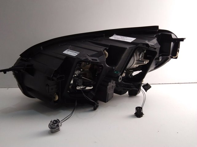 Luz direita 9808567680 PEUGEOT