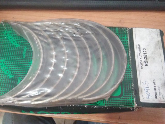 Folhas inseridas de cambota de biela, kit, padrão (STD) MD026430 MITSUBISHI