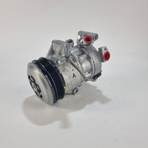 Compressor de aparelho de ar condicionado 883100DA60 TOYOTA
