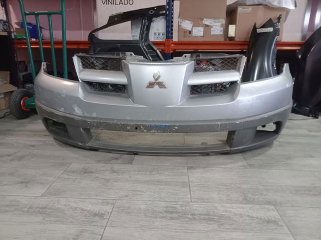 Pára-choque dianteiro para Mitsubishi Outlander CU