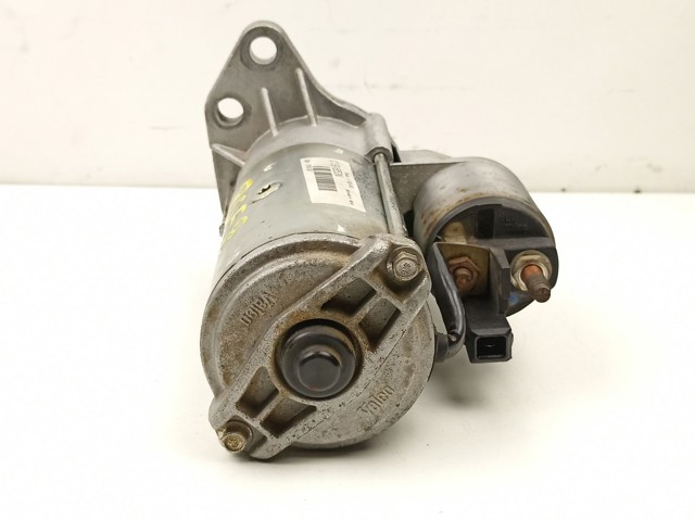 Motor de arranco 020911024C VAG