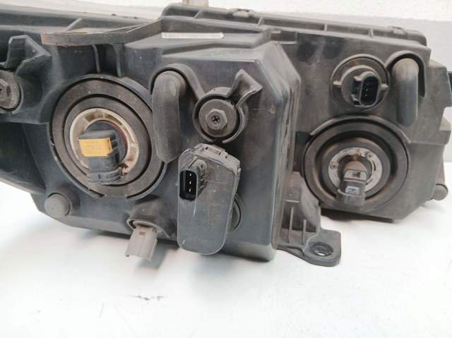 Luz esquerda para Dodge Journey 