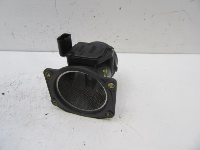 Sensor de fluxo (consumo) de ar, medidor de consumo M.A.F. - (Mass Airflow) 06A906461B VAG