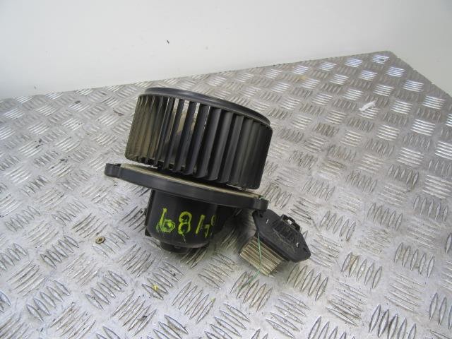  KIA Rio I (2000-2006)