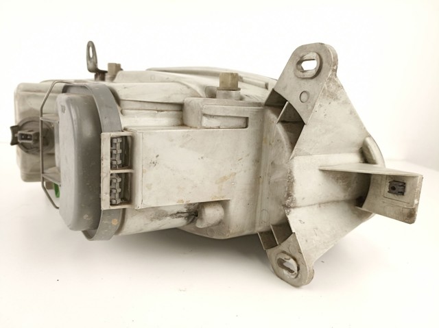 Luz esquerda 1076561 FORD