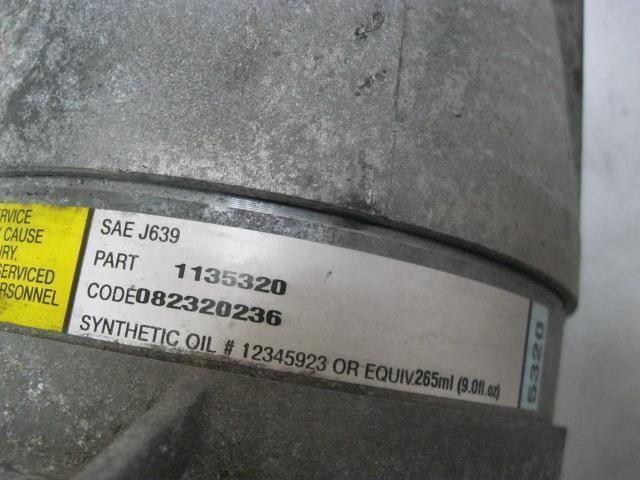 Compressor de aparelho de ar condicionado 1135320 RENAULT