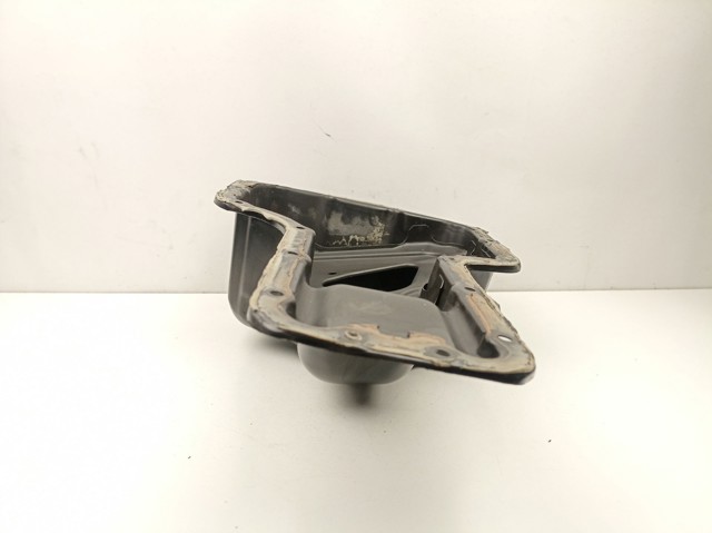 Panela de óleo de cárter do motor 121010D020 TOYOTA