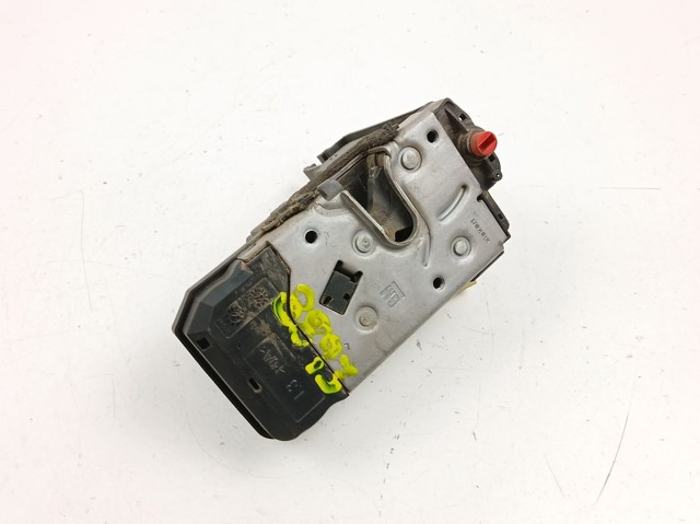 Fecho da porta traseira esquerda 13128115 OPEL