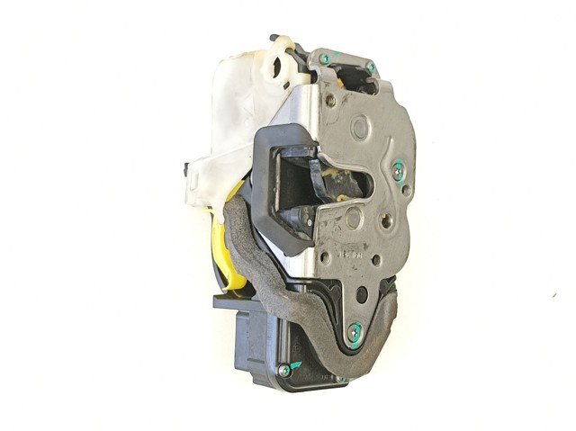 Fecho da porta dianteira esquerda 13503801 OPEL