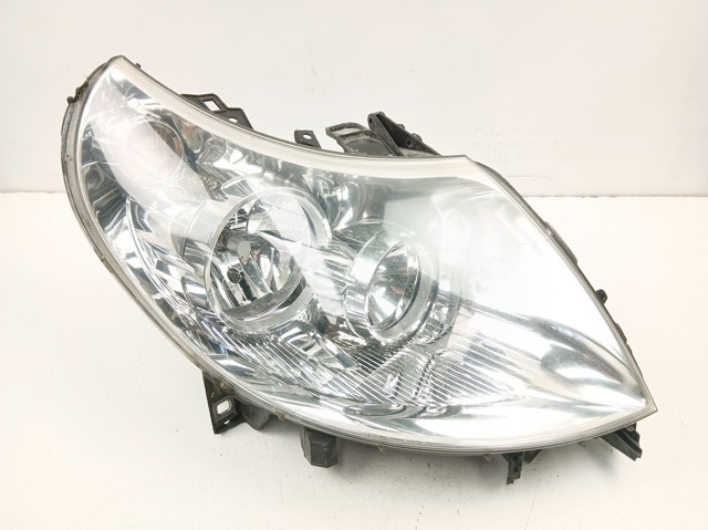 Luz direita 1366101080 PEUGEOT