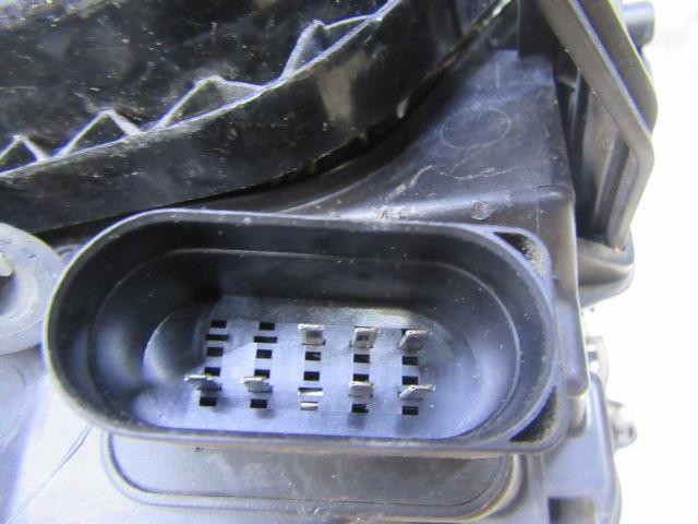 Luz esquerda 1480990 FORD