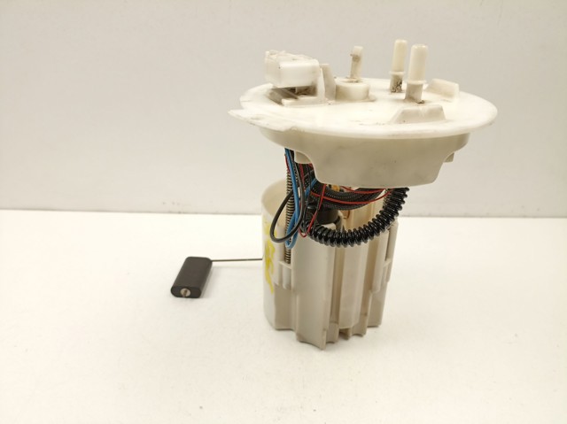 Módulo de bomba de combustível com sensor do nível de combustível 15776410 OPEL