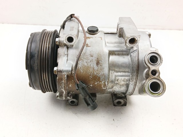 Compressor de aparelho de ar condicionado 1607139480 PEUGEOT