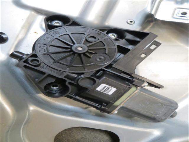 1738645 Ford