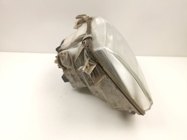 Luz esquerda 1H5941017H VAG