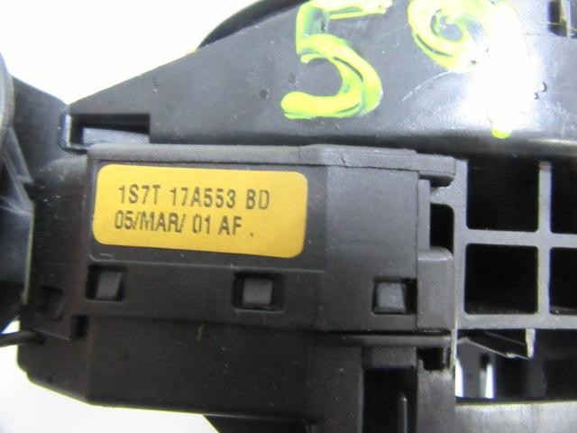 Comutador direito instalado na coluna da direção 1S7T17A553BD FORD
