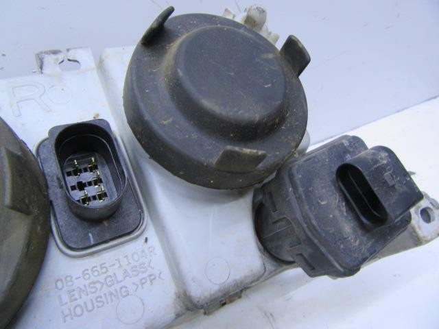 Luz esquerda 1U1941017A VAG