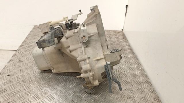 Caixa de Mudança montada (caixa mecânica de velocidades) 20A701 PEUGEOT