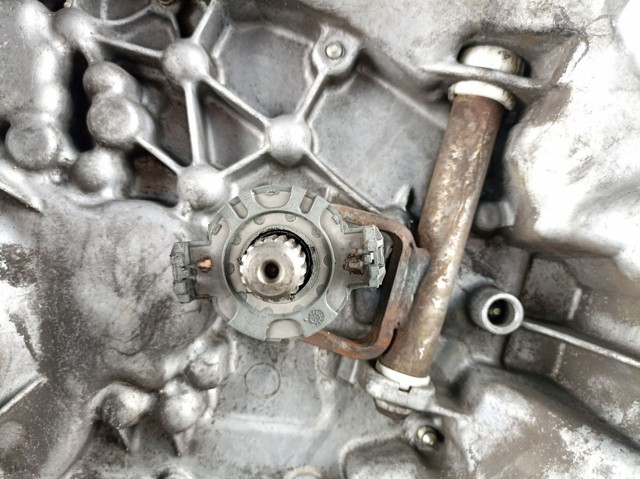 20CE28 Peugeot/Citroen