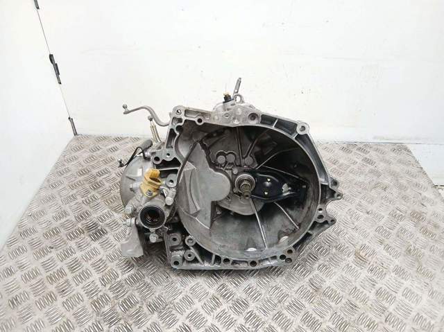 20DM83 Peugeot/Citroen