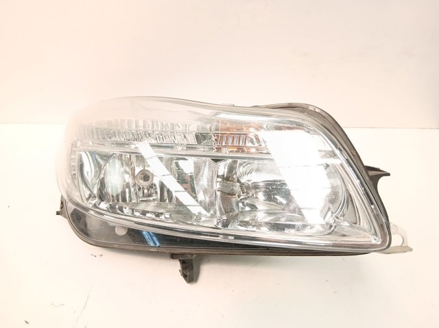 Luz direita 22831927 OPEL