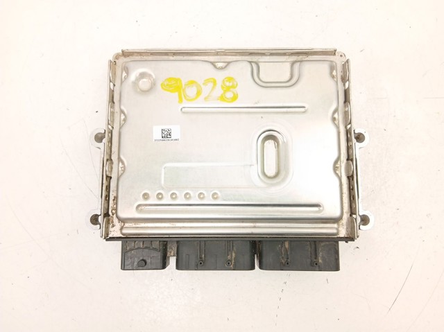 237104328S Renault (RVI)