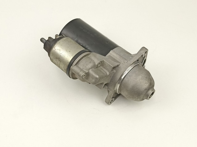 Motor de arranco 25194650 OPEL