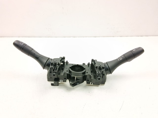 255604CB5A Nissan/Infiniti
