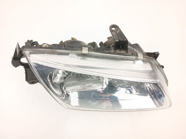 Luz direita 26010BN025 NISSAN