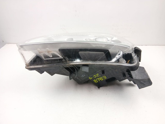 Luz esquerda 26060JD90B NISSAN