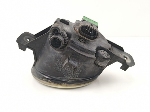Luzes de nevoeiro direitas 261508990A NISSAN
