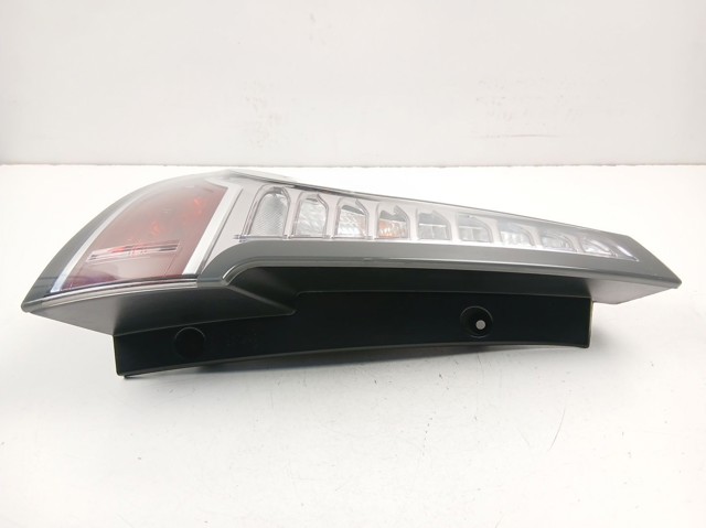 Lanterna traseira esquerda externa 265558940R RENAULT