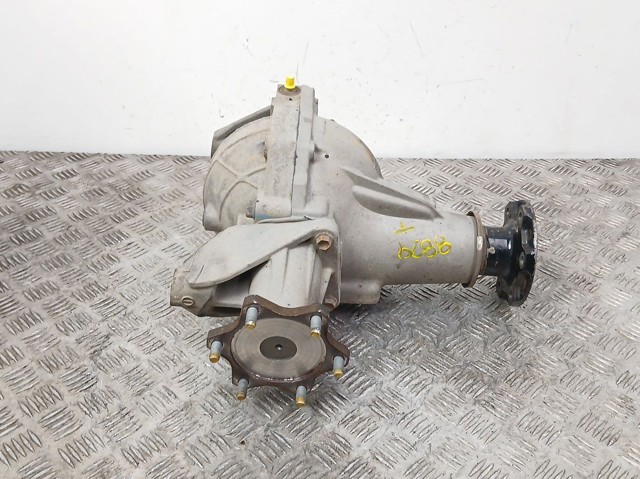 Cárter do eixo dianteiro 2745067JV0 SUZUKI