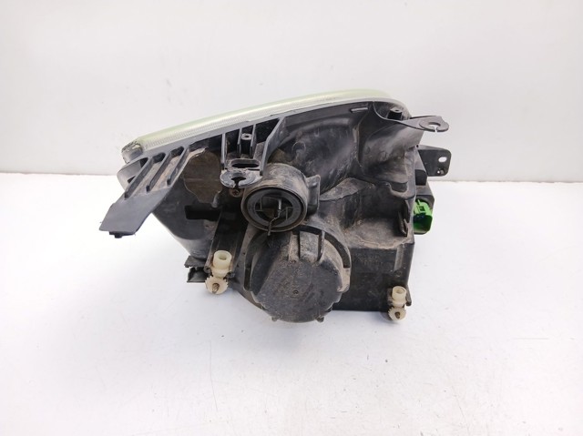Luz esquerda 2S6X13W030CE FORD